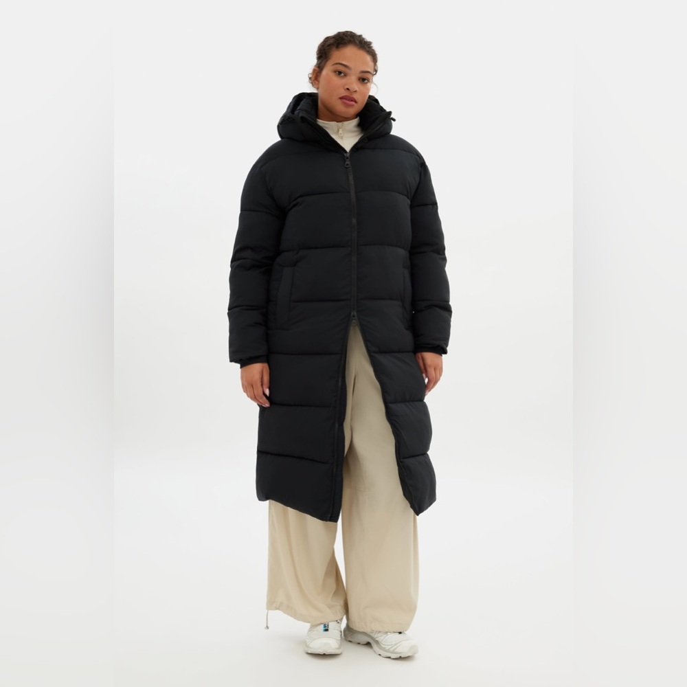 Girlfriend Collective Black Long Recycled Puffer | S